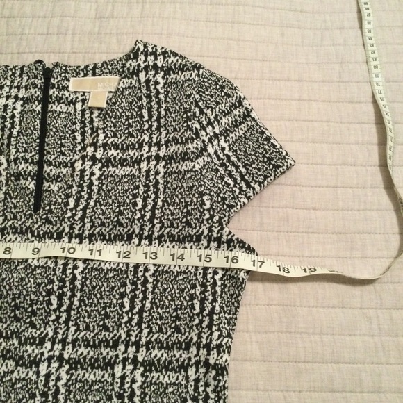 NWT Michael Kors blk/white plaid vneck dress S - Picture 13 of 16